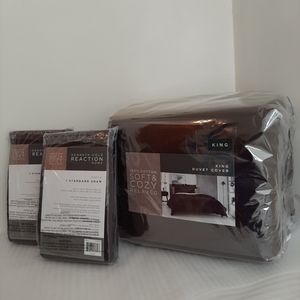 Kenneth Cole Waffle Cranberry Cotton King Duvet Cover & 2 Standard Shams FLAW